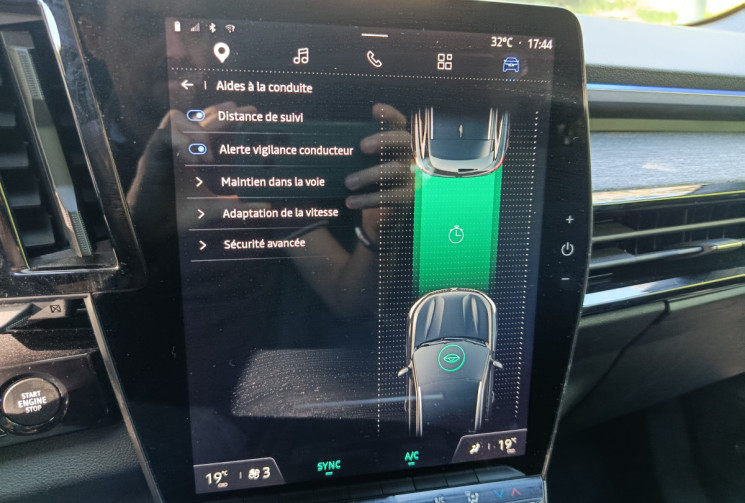 Renault Austral E-Tech hybrid 200ch Techno - 2ème Main - Français