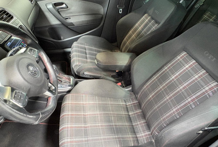 Volkswagen Polo GTI 1.4 TFSI DSG7 180 CV 5 PORTES