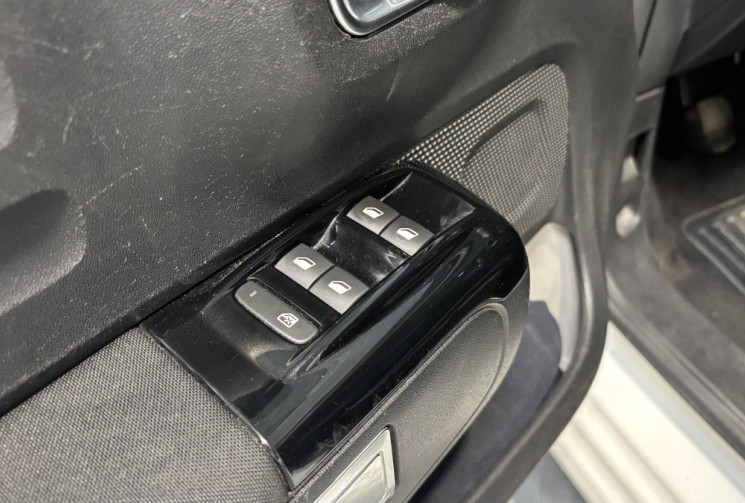 Citroën C3  1.2 PureTech 82ch Feel Business 2017 / CARPLAY / COURROIE CHANGÉE  02/2025