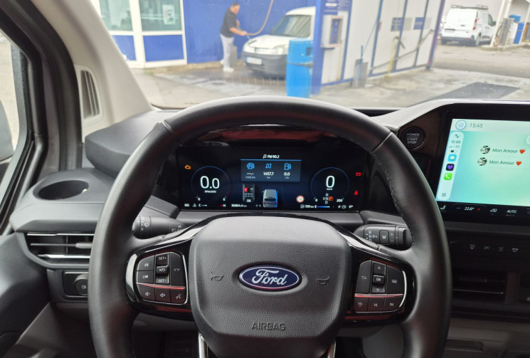 Ford TRANSIT CUSTOM KOMBI 2.0 TDCI 136 EcoBLUE finition Limited - TVA récupérable
