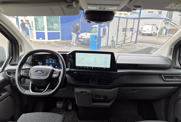 Ford TRANSIT CUSTOM KOMBI 2.0 TDCI 136 EcoBLUE finition Fimited - TVA récupérable