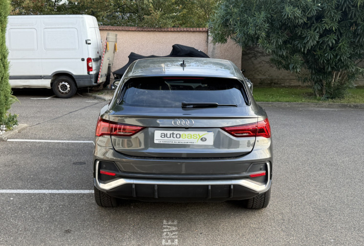 Audi Q3 SPORTBACK 35 TFSI 150 ch S line S tronic 7 / 1 ère main / Siège chauffant 