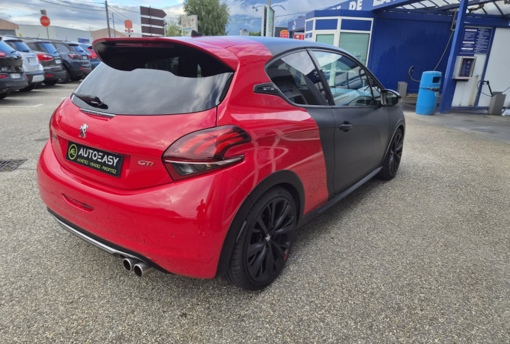 Peugeot 208 GTI 200 CV BY SPORT bi couleur