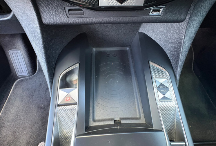 DS DS 3 Crossback 1.2 THP EAT8 GRAND CHIC 155  - GARANTIE 12 MOIS - 