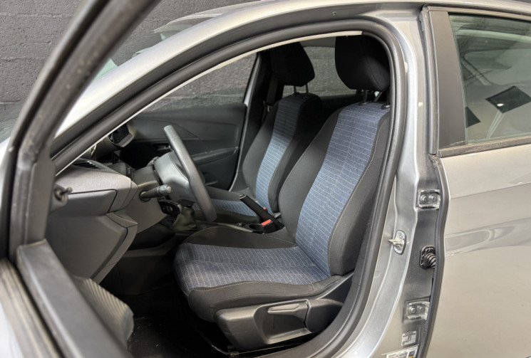 Peugeot 208 1.5 HDi 100 ch Active Pack / Suivi d’entretien complet