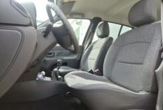 Renault Clio Campus Evolution P 1.2 i 75 cv *distribution OK*