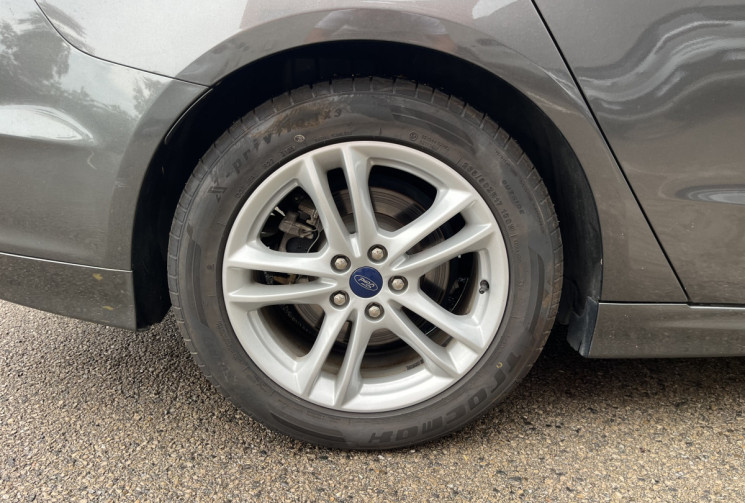 Ford MONDEO HYBRID 2.0 187cv Titanium BVA / Vendu Révisé