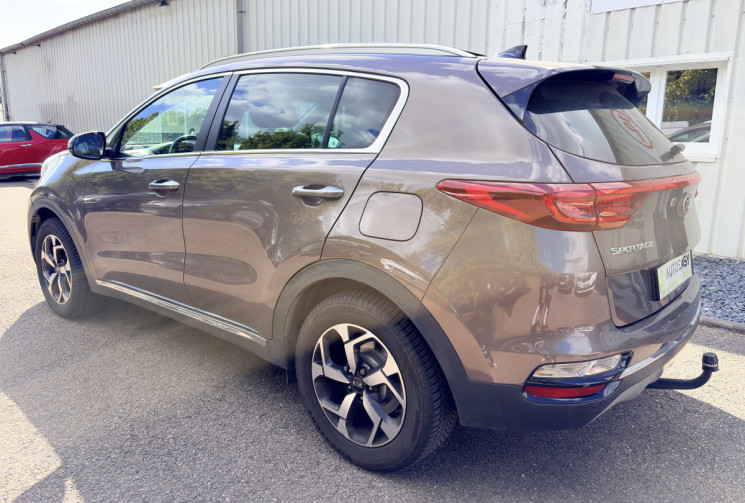 Kia Sportage 1.6 CRDI 115 ch Design-Apple Carplay-Caméra de recul-Suivis KIA-Attelage-Toit ouvrant
