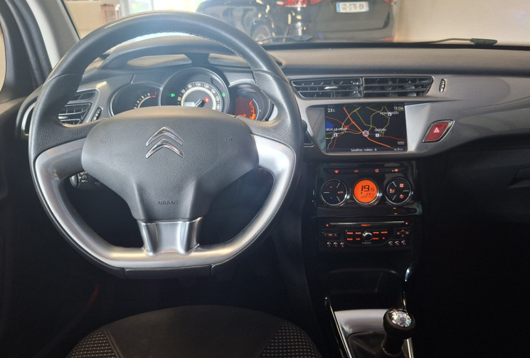 Citroën C3 1.6 120 VTI EXCLUSIVE / ENTRETIEN A JOUR