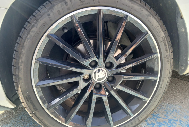 Skoda Fabia  III 1.0 TSI 12V 95 MONTE CARLO