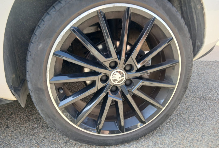 Skoda Fabia  III 1.0 TSI 12V 95 MONTE CARLO