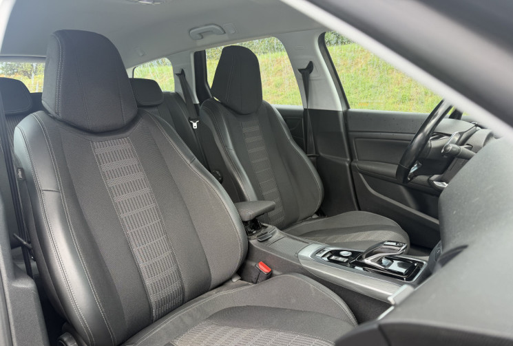 Peugeot 308 SW 1,2 PureTech 130 Allure (Distribution Faite, 1ère Main)