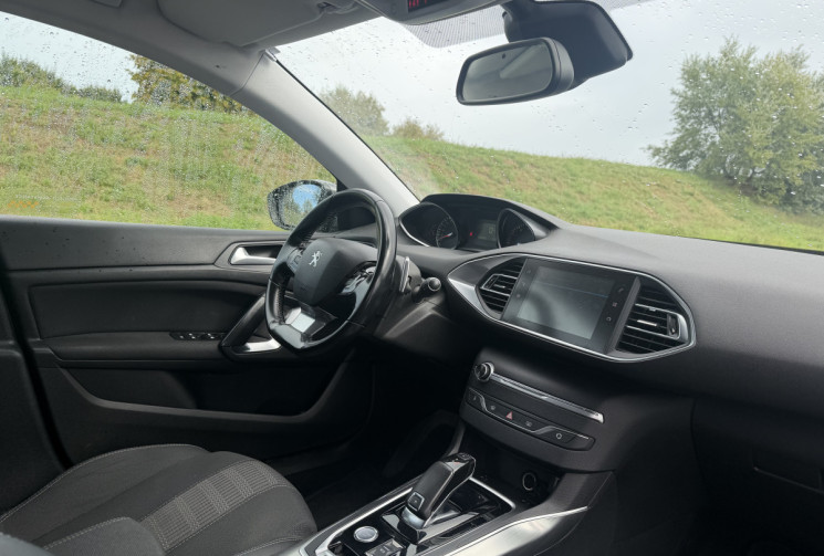 Peugeot 308 SW 1,2 PureTech 130 Allure (Distribution Faite, 1ère Main)