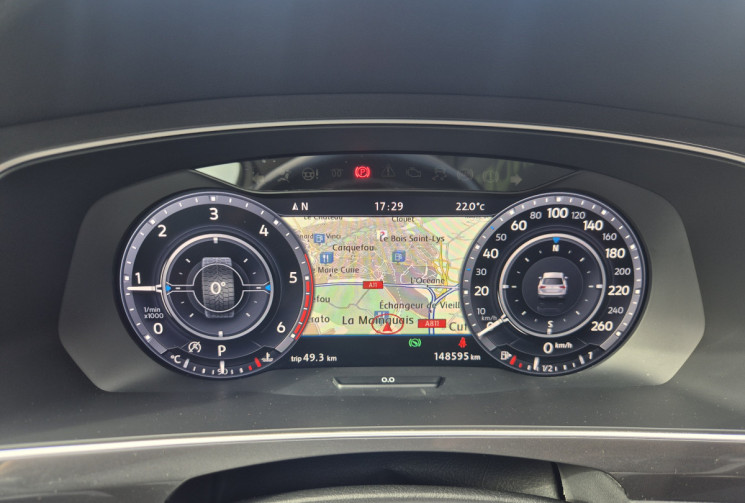 Volkswagen Tiguan 2.0 TDI 150 Carat 4Motion DSG7 Toit ouvrant / Cuir