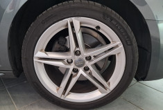 Audi A4  (8W2) 2.0 TDI 150 S line S tronic 7  - 2eme main - suivi entretien  - attelage - 