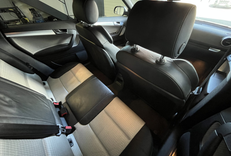 Audi A3 Sportback ambition 1.4 TFSI 125 ch / sièges chauffants / clim auto