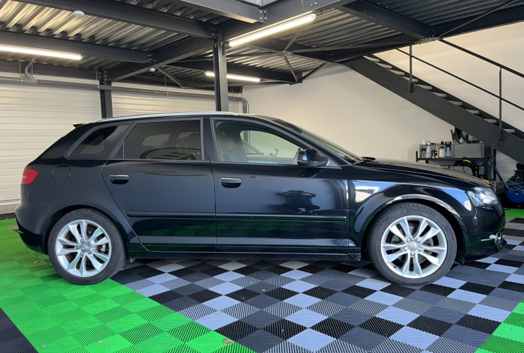 Audi A3 Sportback ambition 1.4 TFSI 125 ch / sièges chauffants / clim auto