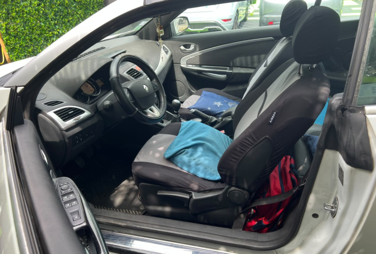 Renault Megane III Phase 2 Coupé Cabriolet 1.5 dCi 110 cv