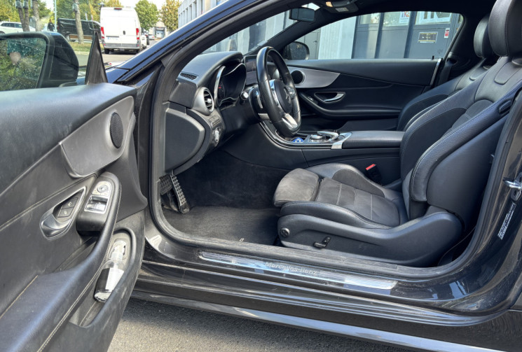 Mercedes Classe C  IV (2) COUPE 220 D 9G-TRONIC AMG LINE