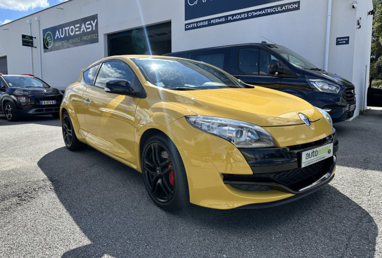 Renault Megane III Coupé RS 2.0 TCe 250 CV CUP  - ETAT NEUF -RECARO - AUTOBLOQUANT - RS MONITORING