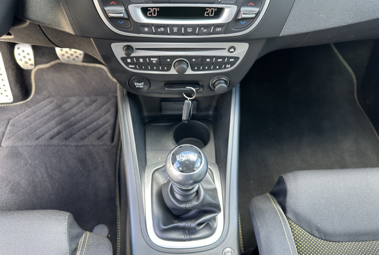 Renault Megane III Coupé RS 2.0 TCe 250 CV CUP  - ETAT NEUF -RECARO - AUTOBLOQUANT - RS MONITORING