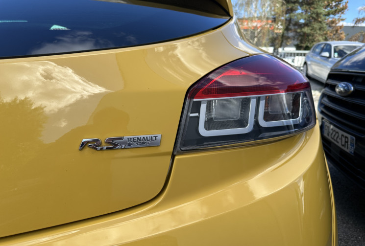 Renault Megane III Coupé RS 2.0 TCe 250 CV CUP  - ETAT NEUF -RECARO - AUTOBLOQUANT - RS MONITORING
