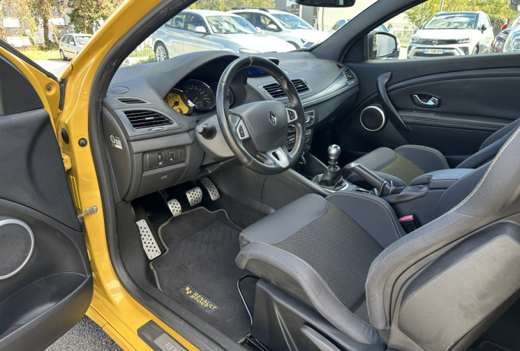 Renault Megane III Coupé RS 2.0 TCe 250 CV CUP  - ETAT NEUF -RECARO - AUTOBLOQUANT - RS MONITORING