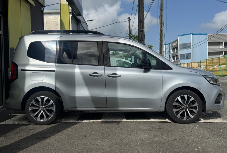 Renault Kangoo 1.5 Blue dCi S&S 95 cv// Peu Kilométré// Vitres arrières electriques