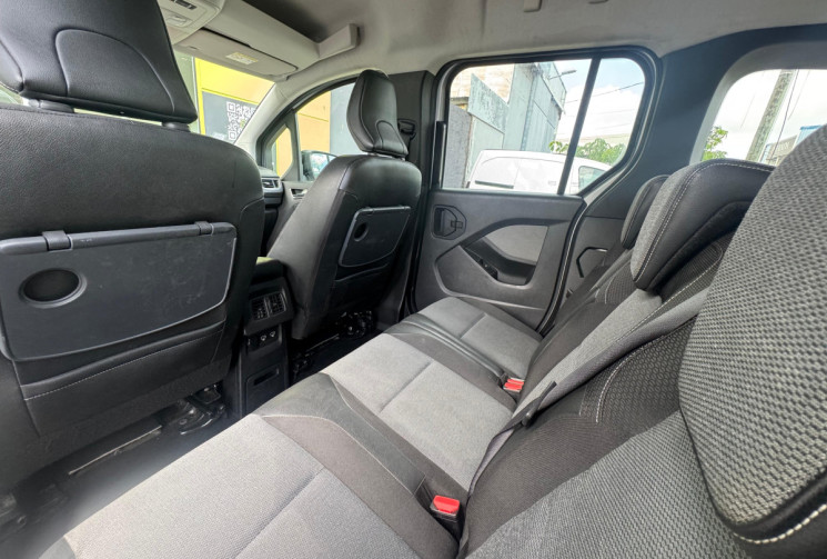 Renault Kangoo 1.5 Blue dCi S&S 95 cv// Peu Kilométré// Vitres arrières electriques