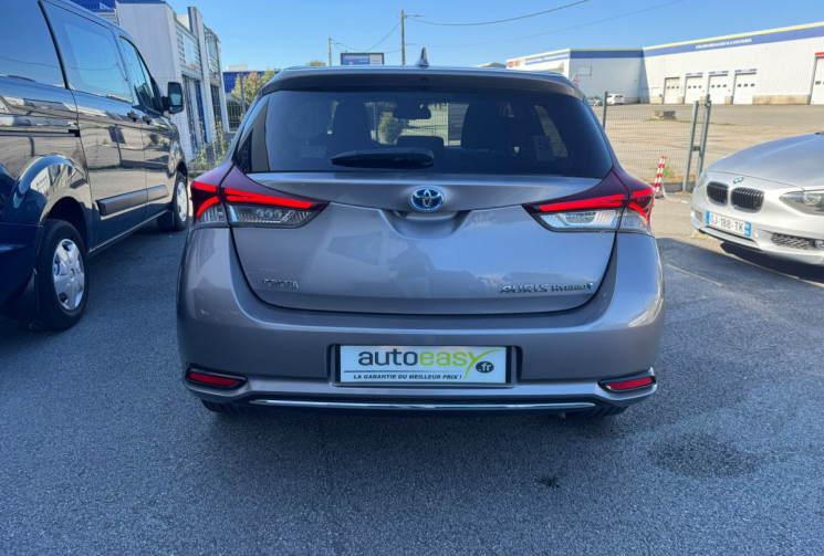Toyota AURIS Phase 2 1.8 VVT-i HSD CVT 136CV DESIGN