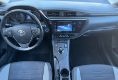 Toyota AURIS Phase 2 1.8 VVT-i HSD CVT 136CV DESIGN
