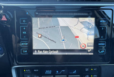 Toyota AURIS Phase 2 1.8 VVT-i HSD CVT 136CV DESIGN