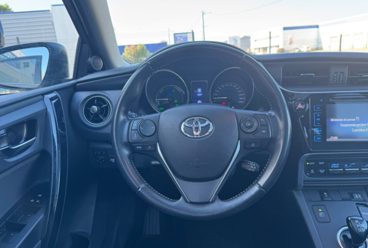 Toyota AURIS Phase 2 1.8 VVT-i HSD CVT 136CV DESIGN