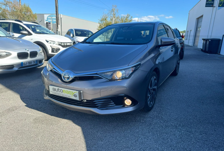 Toyota AURIS Phase 2 1.8 VVT-i HSD CVT 136CV DESIGN