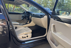 Skoda SUPERB 2.0 TDI 190 Laurin & Klement / Entretien SKODA / Attelage