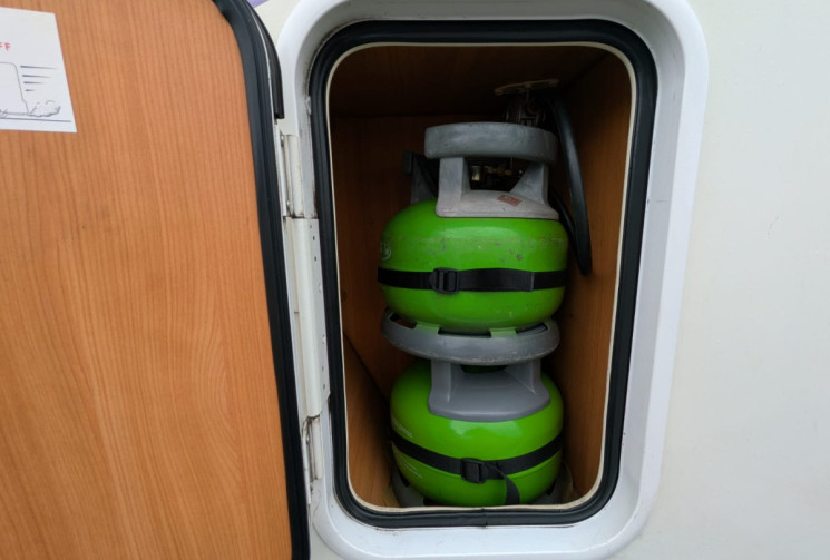 Ford Transit  GENESIS 34 2.2 TDCI CHALLENGER 140 - MOTEUR A CHAINE - GARANTIE 12 MOIS - 