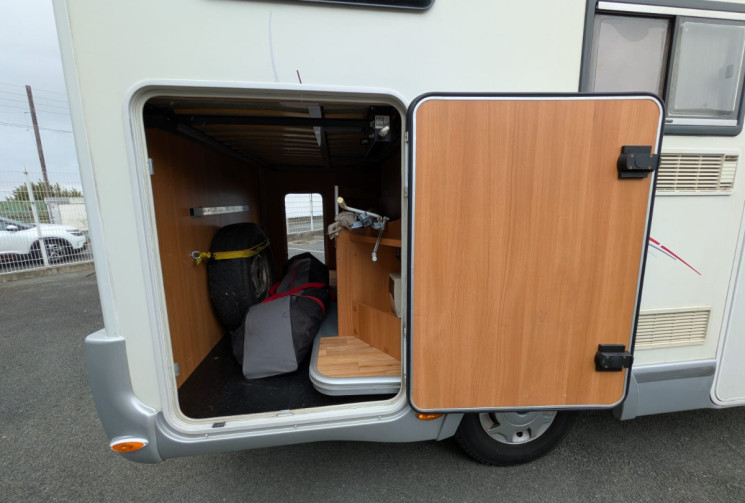 Ford Transit  GENESIS 34 2.2 TDCI CHALLENGER 140 - MOTEUR A CHAINE - GARANTIE 12 MOIS - 