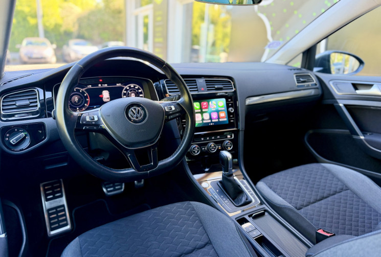 Volkswagen Golf 7.5 1.0 TSi 116 DSG7 CONNECT / Cockpit / Carplay / Camera / Keyless / Garantie
