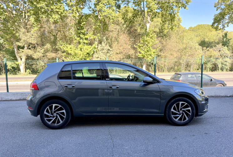 Volkswagen Golf 7.5 1.0 TSi 116 DSG7 CONNECT / Cockpit / Carplay / Camera / Keyless / Garantie