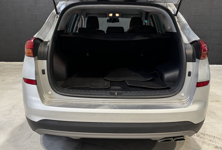 Hyundai Tucson 1.6 CRDI 136ch Creative DCT-7 / CARPLAY / SIEGES CHAUFFANTS / LINE ASSIST