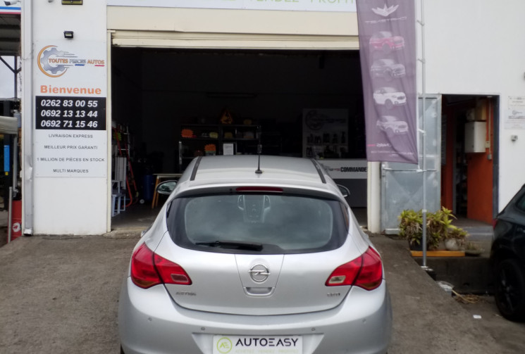 Opel Astra 1.7 CDTI 110 FAP COSMO
