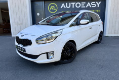 Kia CARENS  1.7 CRDI 136 Finition Premium / Entretien KIA / Attelage