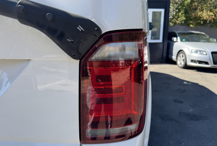 Volkswagen CALIFORNIA California Beach édition / 2L TDI / 204ch / 96500km