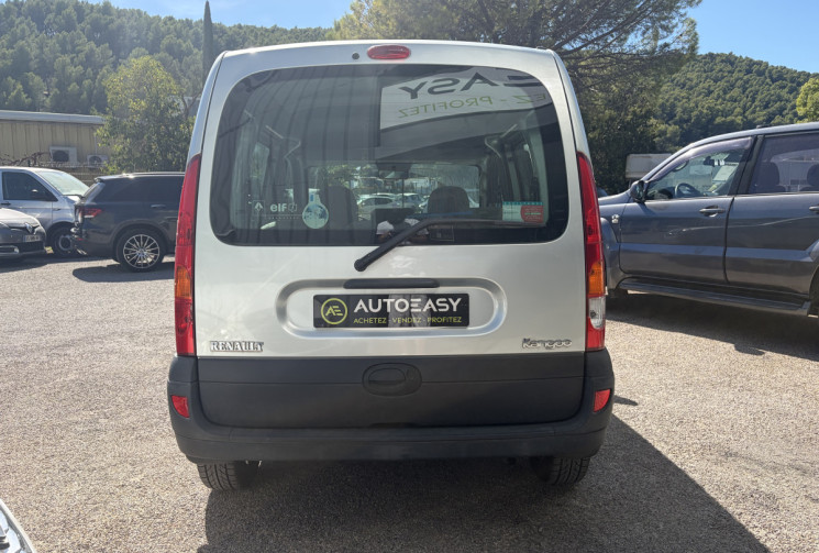 Renault Kangoo 1.6i 95 CH 5 PLACES