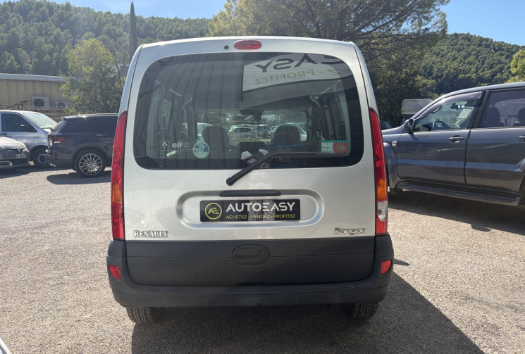 Renault Kangoo 1.6i 95 CH 5 PLACES