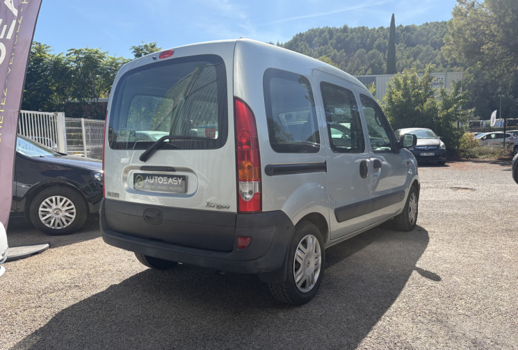 Renault Kangoo 1.6i 95 CH 5 PLACES