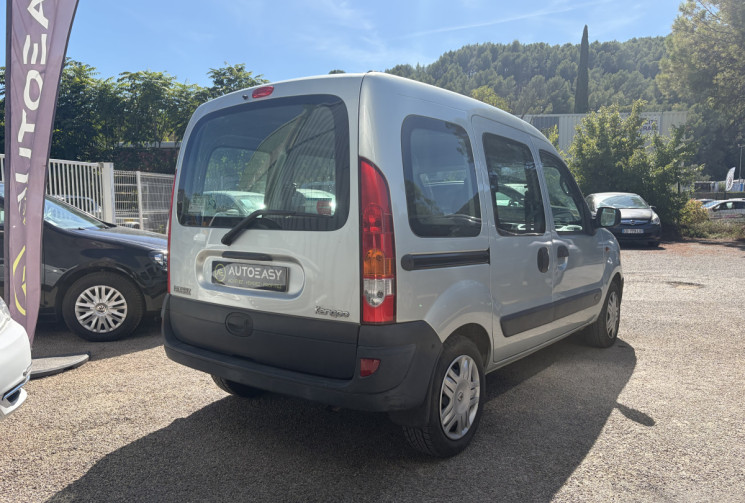 Renault Kangoo 1.6i 95 CH 5 PLACES