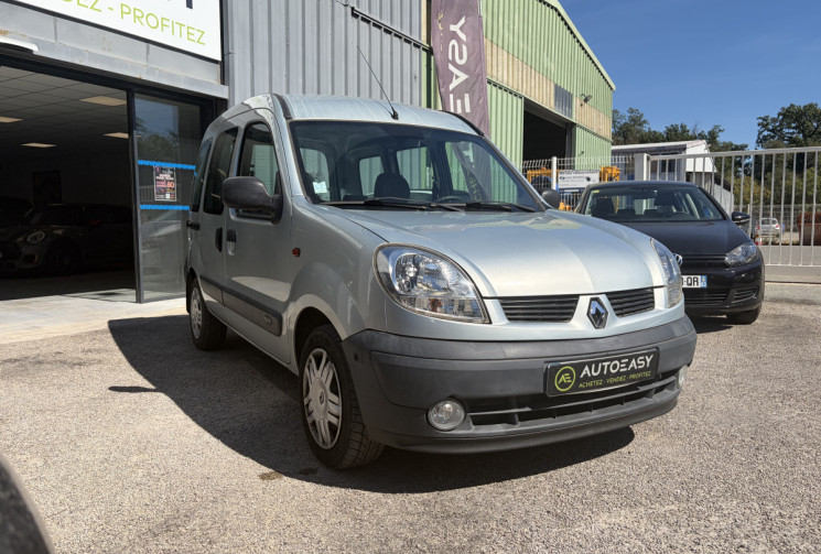 Renault Kangoo 1.6i 95 CH 5 PLACES