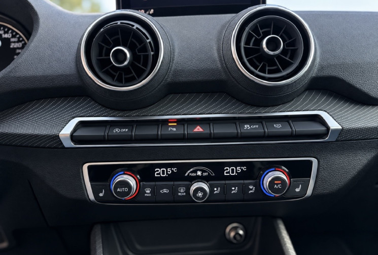 Audi Q2 35 TFSI 150ch COD S line Plus S tronic 7 
