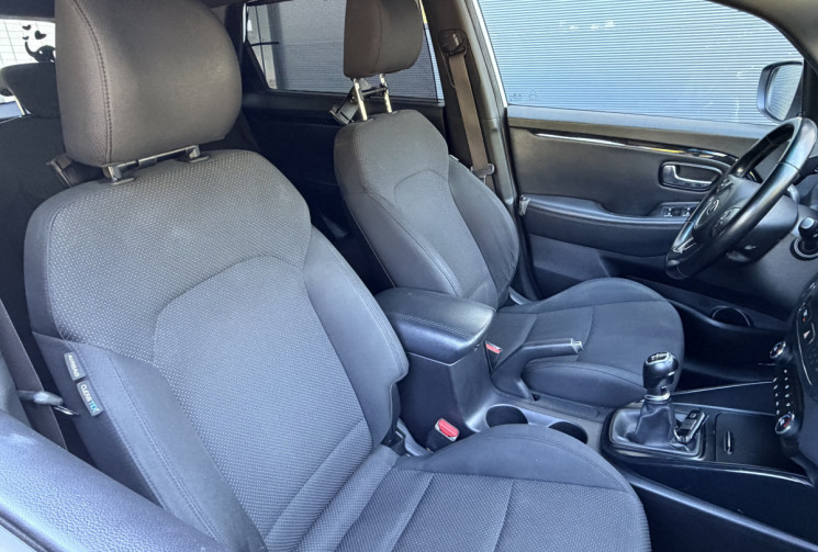 Kia CARENS  1.7 CRDI 136 Finition Premium / Entretien KIA / Attelage